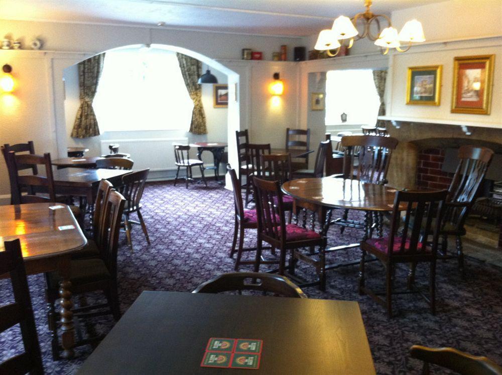 The Black Bull Inn Escrick Exteriér fotografie