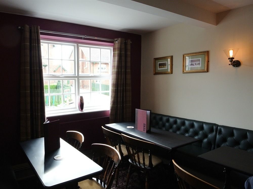 The Black Bull Inn Escrick Exteriér fotografie